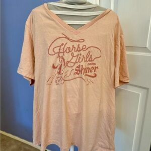 NWOT Shiner Beer Brewery Cowgirls Horse Girls T-Shirt